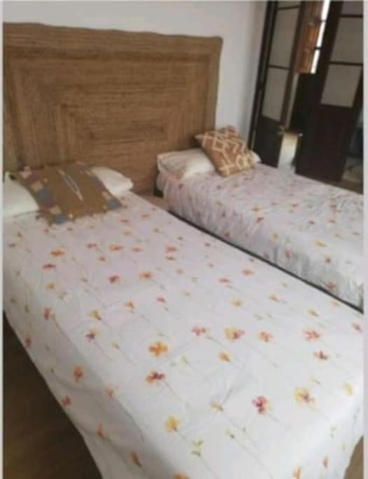 La Casina Roja - Santolaya De Cabranes Villa Arboleya Luaran gambar